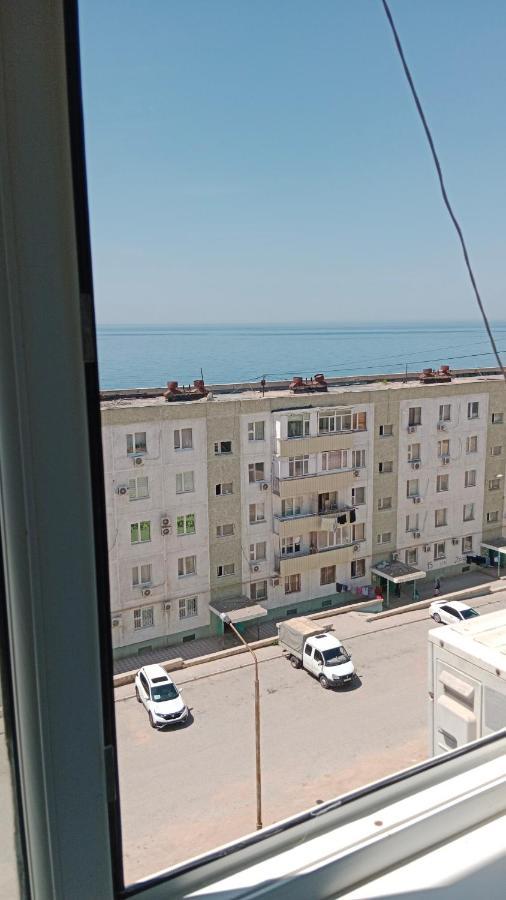 Трехкомнатные Апартаменты В 15 Микрорайоне С Видом На Каспийское Море И Возле Моря Aqtau Exterior foto